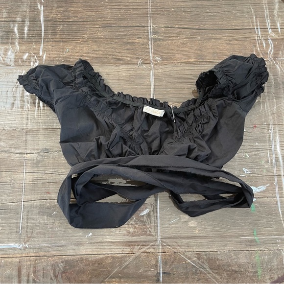 O. VIANCA Women's Ruffled Wrap Tie Crop Top Size S In Black - Picture 2 of 6